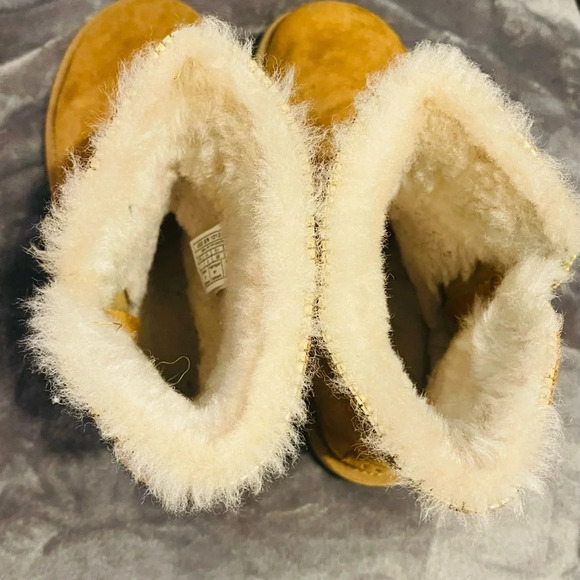 RARE UGG FLORENCE WOMEN BOOTS SUEDE CHESTNUT  Gold Zipper. Size 7  Like New! - Picture 6 of 9